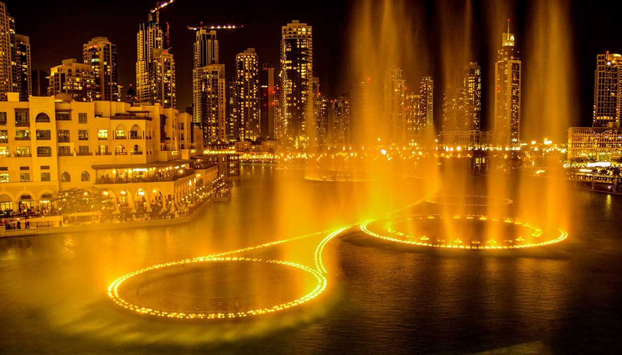 Dubai Dancing Fountain