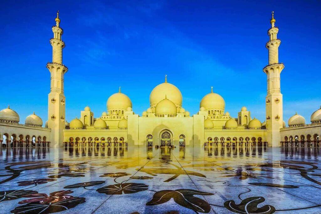 Shiek Zayed Mosque - By Sam Taj Eddin