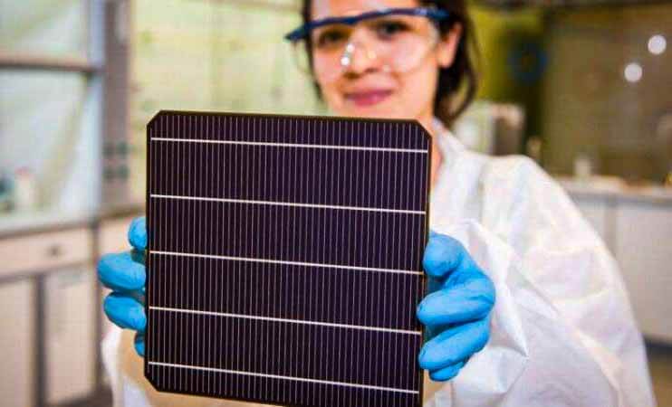 ألواح شمسية جديدة تولّد طاقة بألف ضعف الكفاءة التقليدية